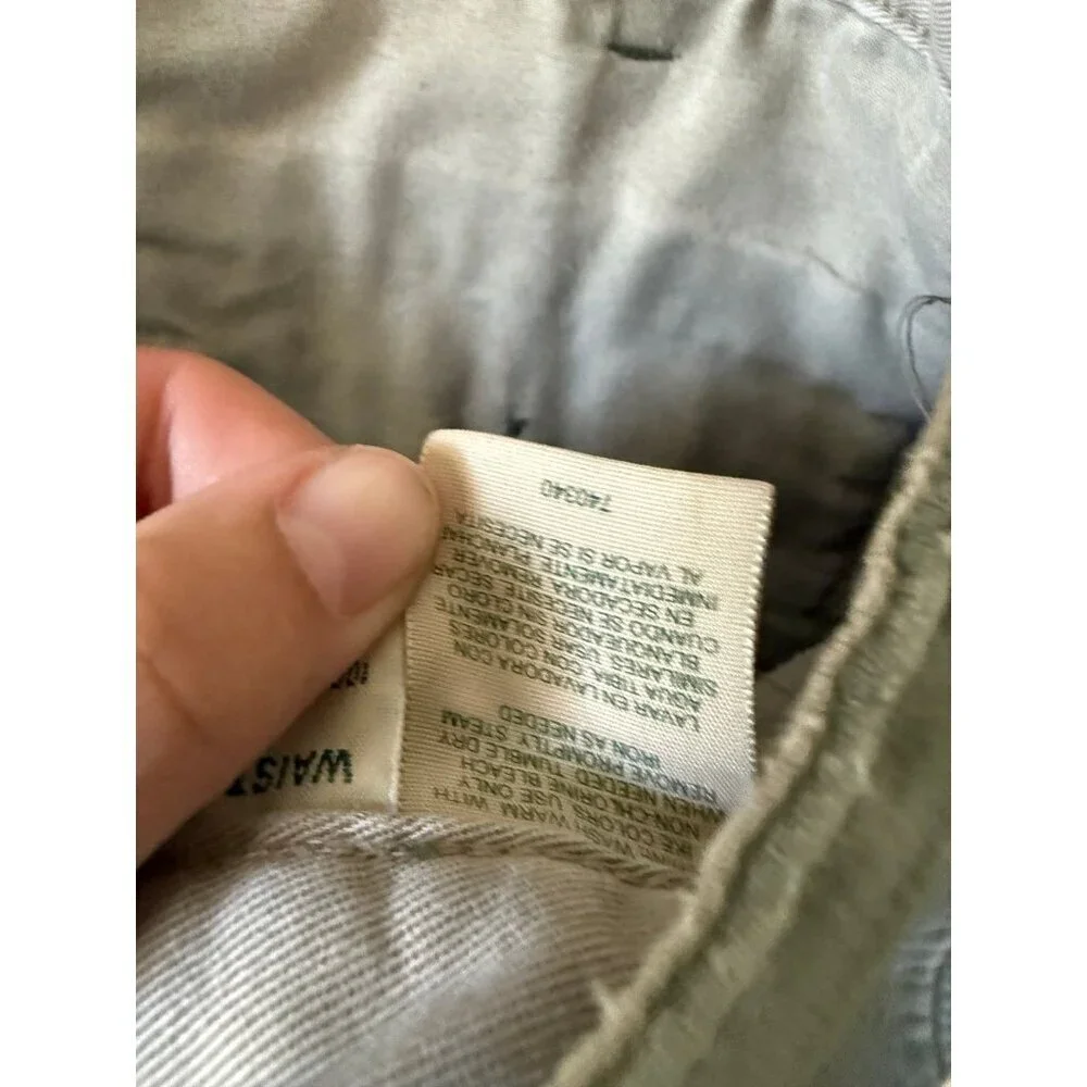 Men’s size 42 muted green shorts